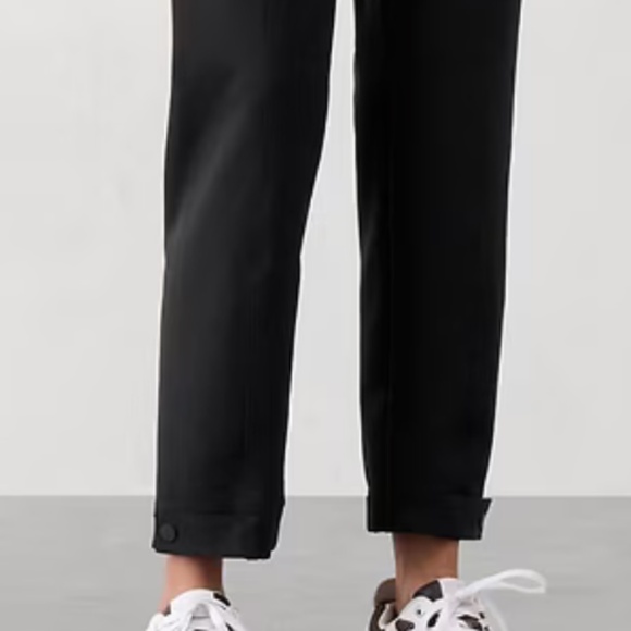 NWT Athleta Black Endless High Rise Cargo Pant (Size 0) - Picture 4 of 12